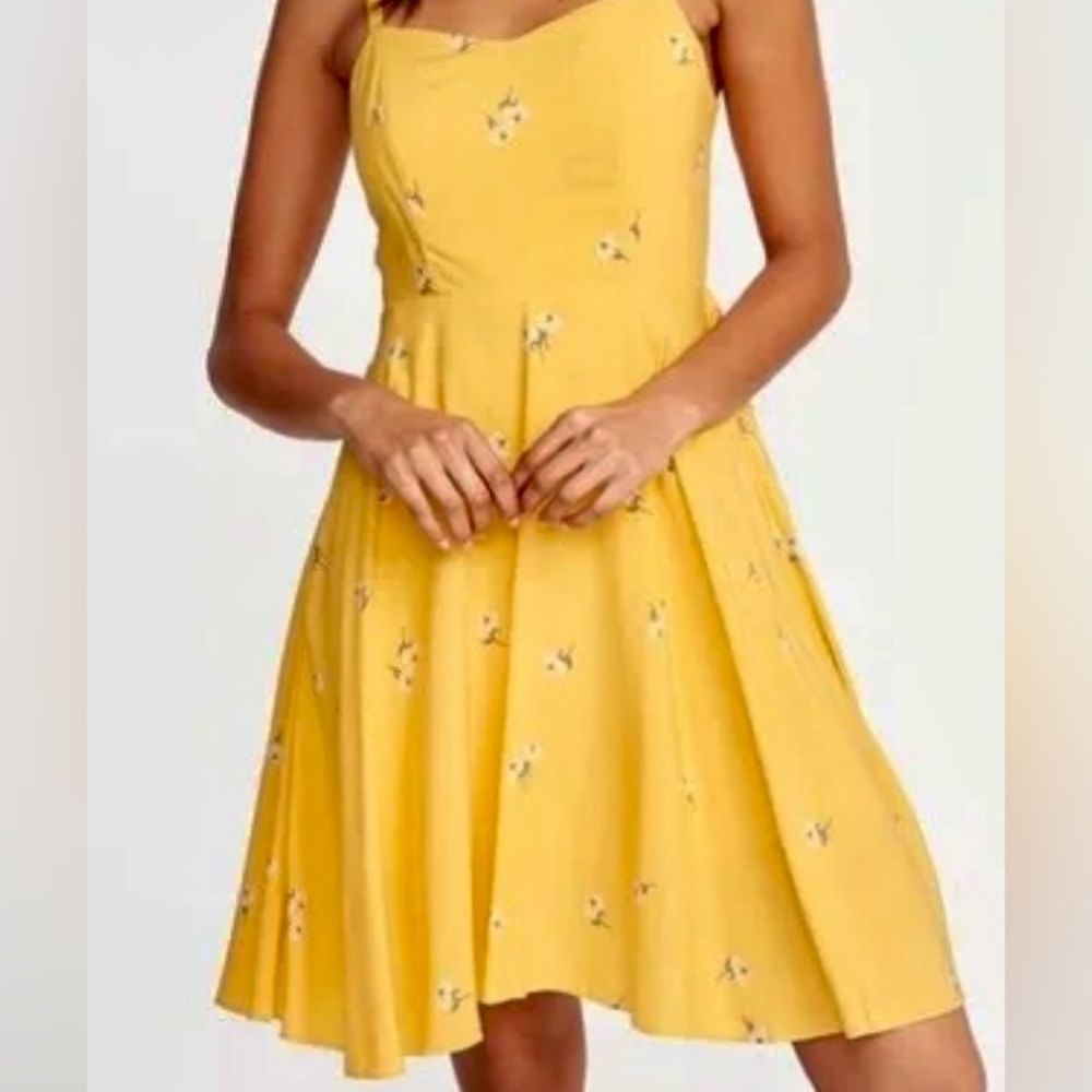 NWT Old Navy Cami Dress yellow floral fully lined
